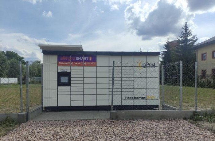 Parcel Locker KOB10M Na działce