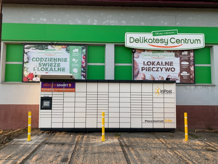 Paczkomat KOC02M Ściana Frontowa sklepu