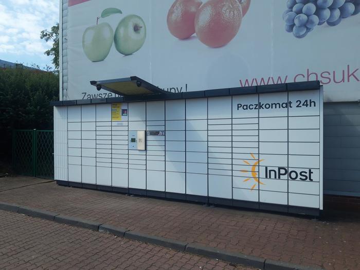 Paczkomat KOL03N Przy Centrum Handlowym Sukces