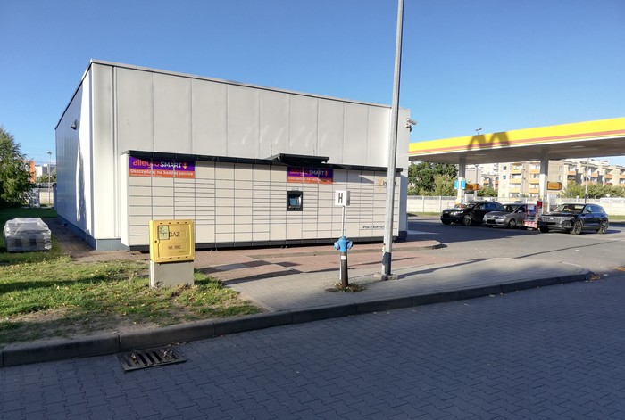 Parcel Locker KOL15M Przy stacji paliwowej Shell