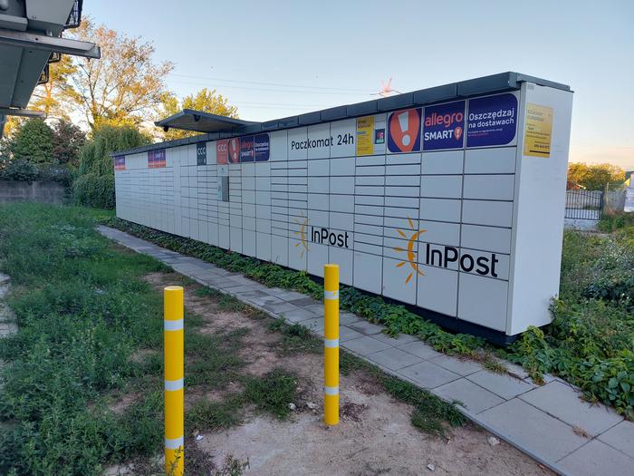 Поштомат KOM01N Przy sklepie Netto