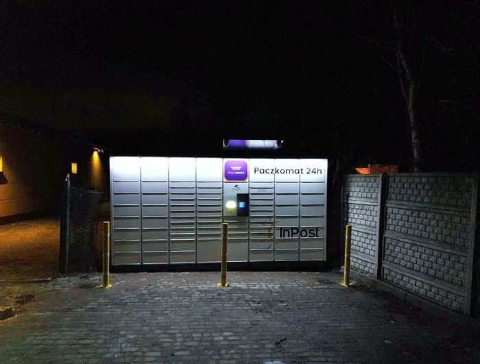 Paczkomat KON10N Przy sklepie Lewiatan