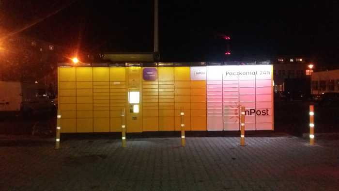 Parcel Locker KOO02A Parking sklepu KIK