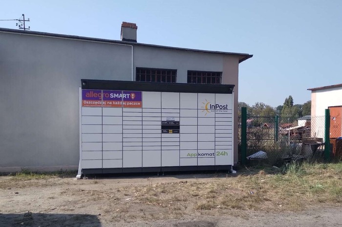 Paczkomat KORQ01BAPP Przy sklepie
