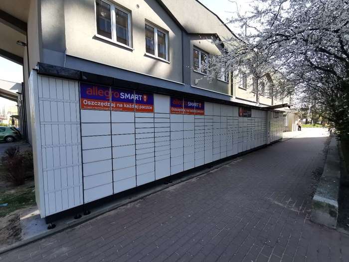 Parcel Locker KOS02A Przy pawilonie handlowym