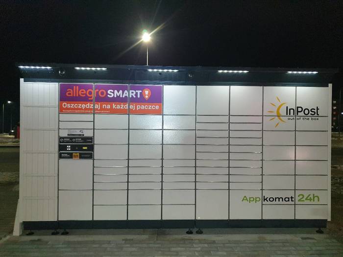 Parcel Locker KOS03BAPP Przy stacji paliwowej MZK