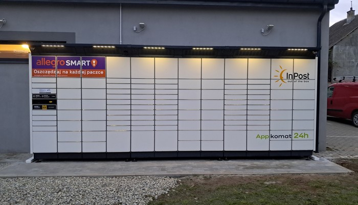 Paczkomat KOSN01BAPP Przy sklepie spożywczym Sezamek