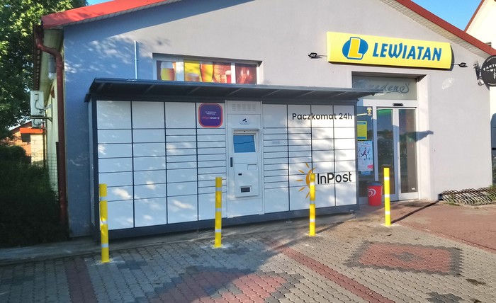 Paczkomat KOZ01G Przy wejściu do sklepu Lewiatan