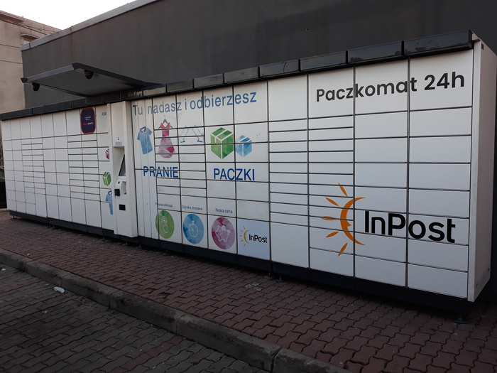 Paczkomat KRA02MP Stacja paliw Circle K