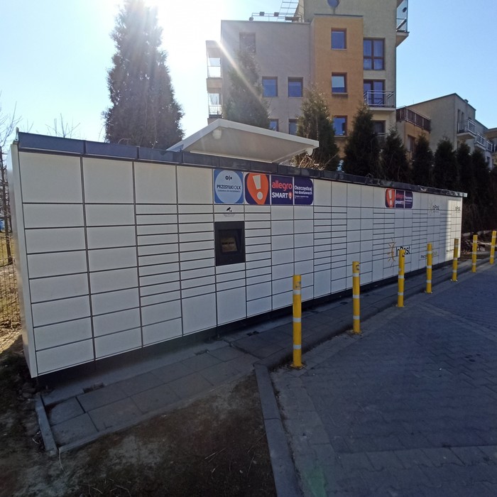 Поштомат KRA05M Przy biurowcu Bunscha Office