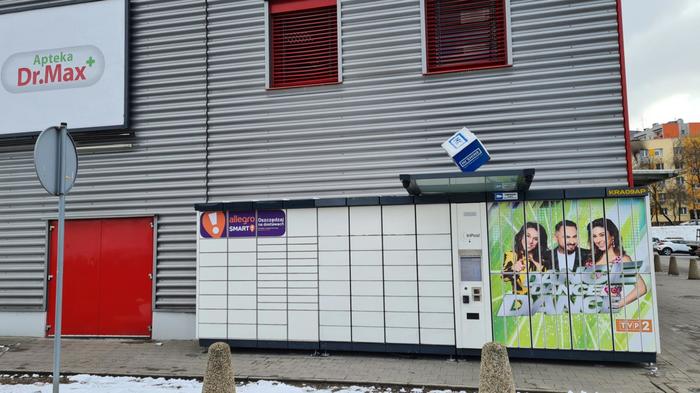 Paczkomat KRA09AP Przy markecie Kaufland - Paczkomat Hi'Shine