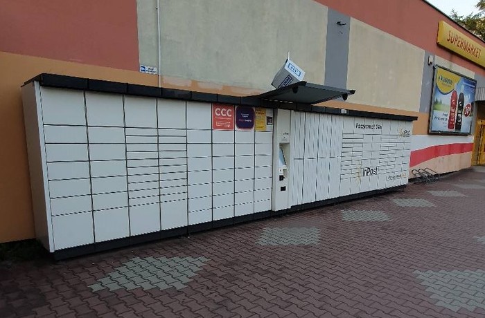 Paczkomat KRA19AP Przy sklepie Lewiatan