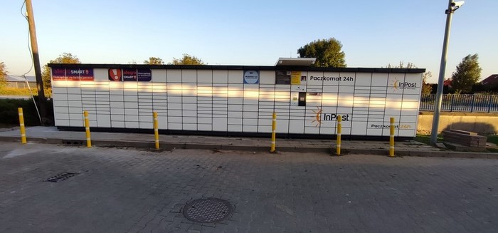 Поштомат KRA33N Na stacji paliw BP