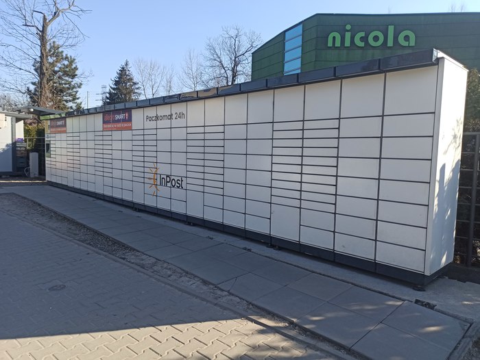 Paczkomat KRA49M Budynek ABC DOM