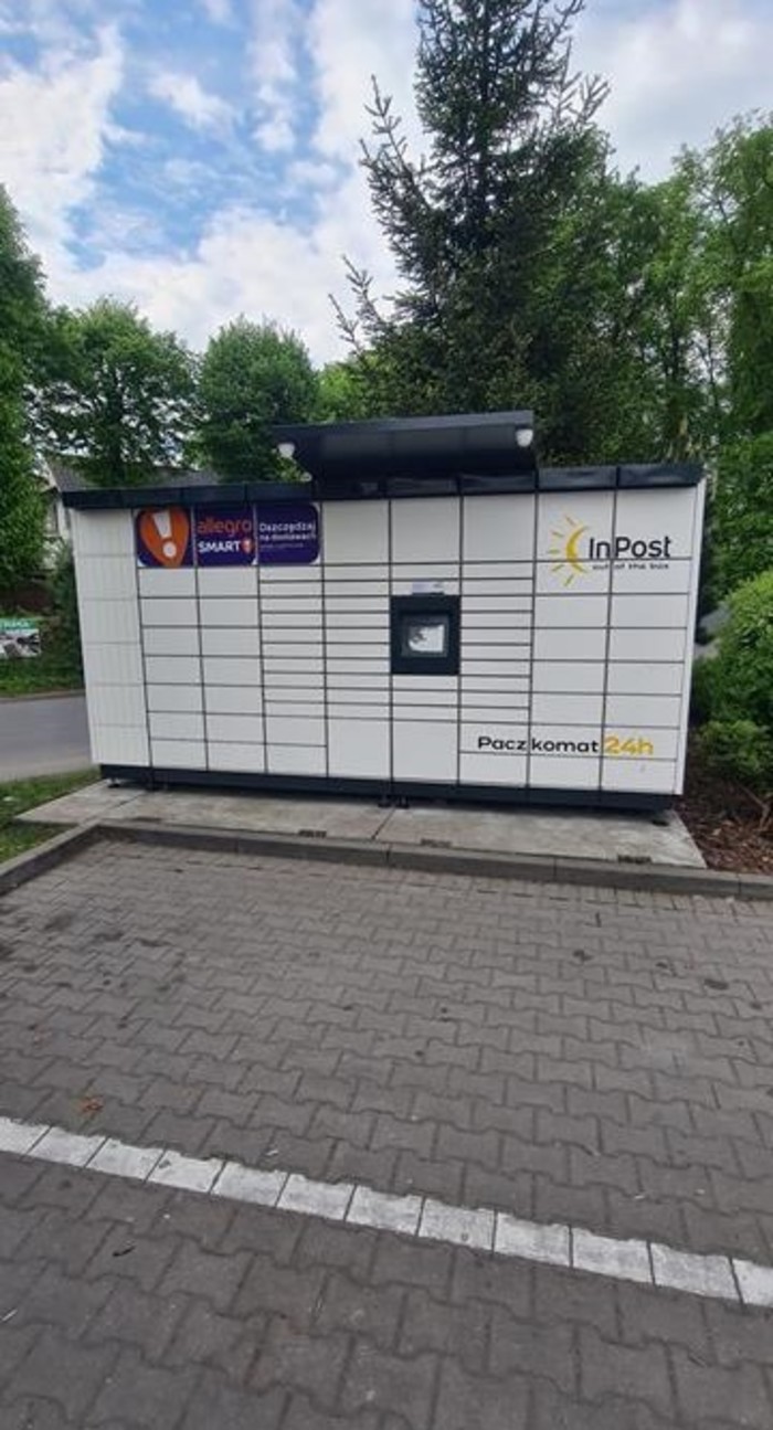 Parcel Locker KRJ02M Przy stacji paliwowej Stilla