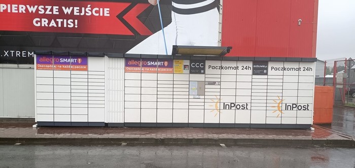 Paczkomat KRO03N Przy SuperCity