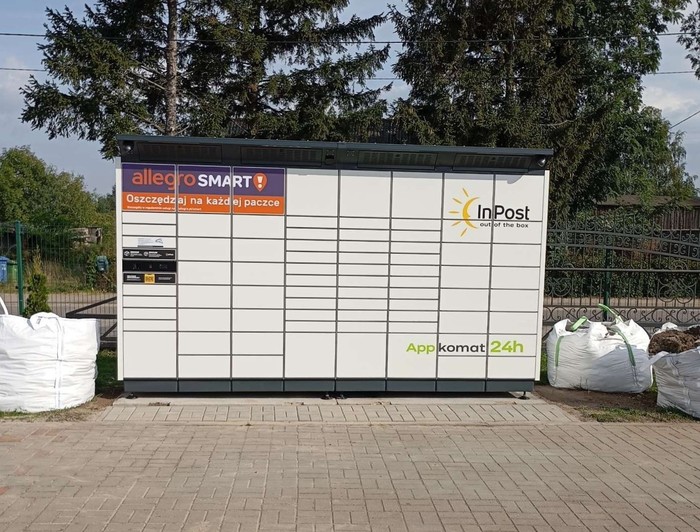 Paczkomat KRSZ01BAPP przy Szkole Podstawowej