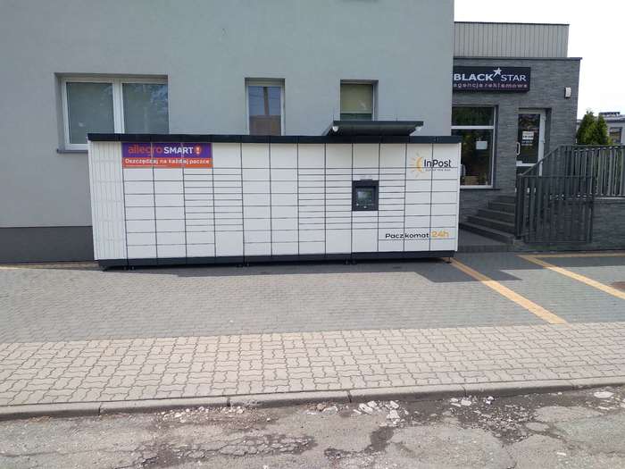 Paczkomat KRW07M Przy Agencji Reklamowej