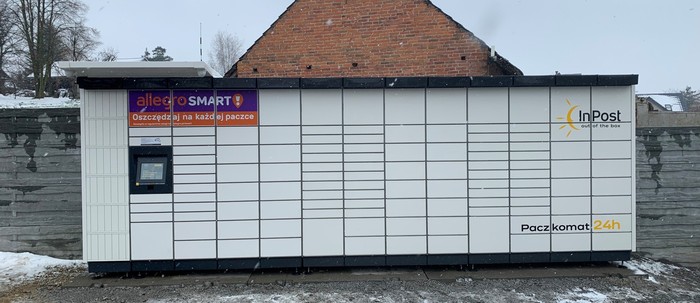 Paczkomat KSA02M Przy myjni samochodowej