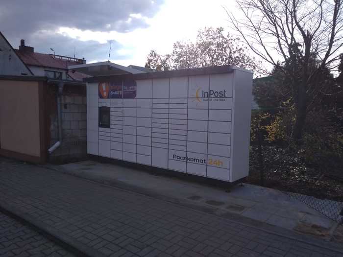 Paczkomat KSC11M Prywatna posesja od ul. Krasickiego