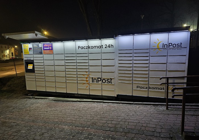 Parcel Locker KTR01M Przy sklepie elektrycznym Boma