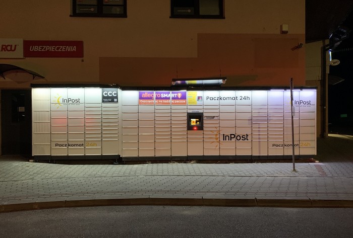 Paczkomat KUL01M Przy sklepie Lewiatan