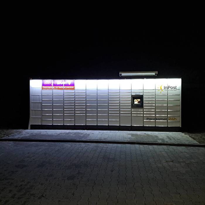 Paczkomat KUNI01M Market Dino
