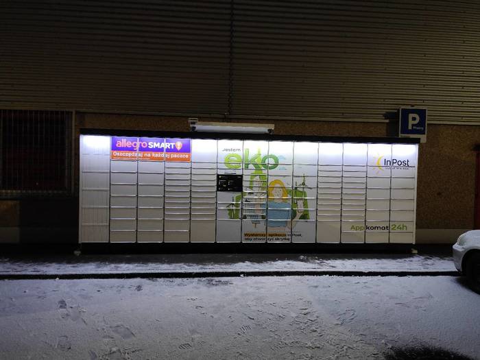 Paczkomat KUT01APP Kaufland Polska