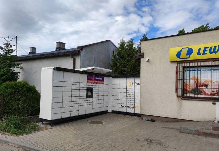 Paczkomat KUT17M Przy Lewiatanie