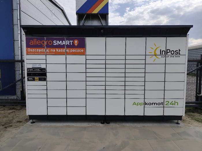 Parcel Locker KUVQ01BAPP Przy serwisie Euromaster