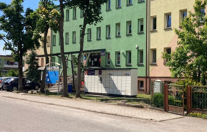 Parcel Locker KUX01N przy Urzędzie Gminy