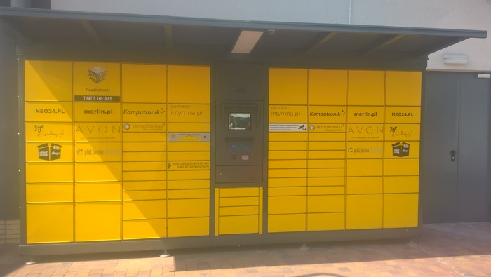 Paczkomat KWD247 Przy Galerii Liwa