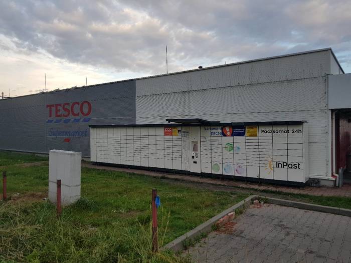 Parcel Locker KWK01ML Przy sklepie Netto