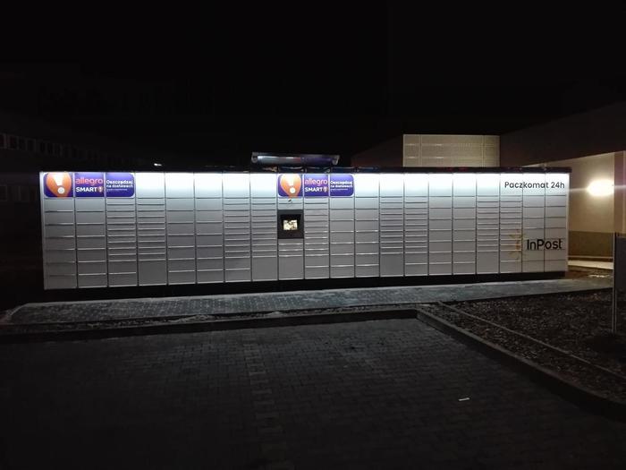 Parcel Locker KZC02M Przy sklepie Lidl