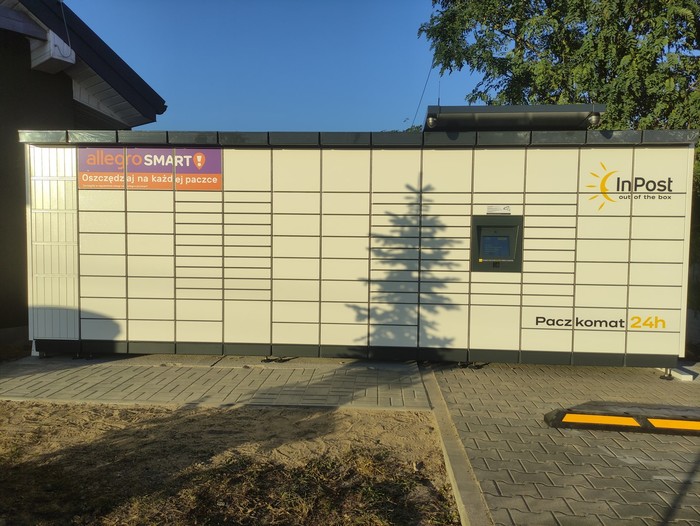 Поштомат LAJ01M parking przy stacji Circle K
