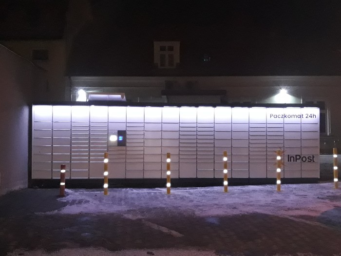 Paczkomat LAN04N Na Parkingu C.H. Kapitol