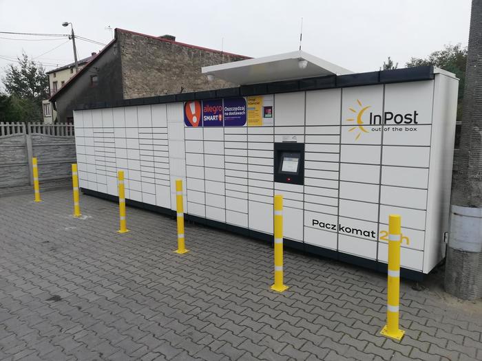 Paczkomat LAP02M parking Galerii Eureka