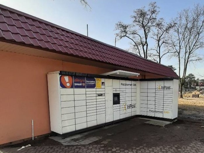 Paczkomat LAS02M Przy sklepie ABC