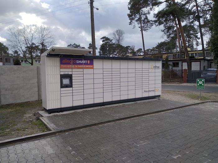 Paczkomat LAS13M Market Dino