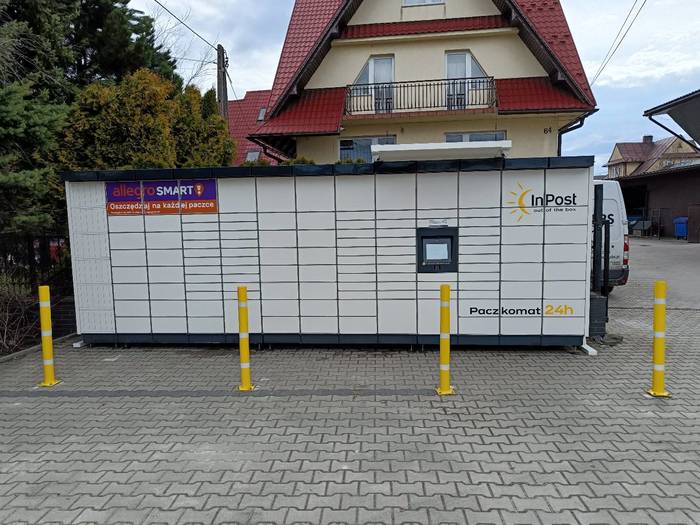 Поштомат LASE01M Przy sklepie Delikatesy Centrum