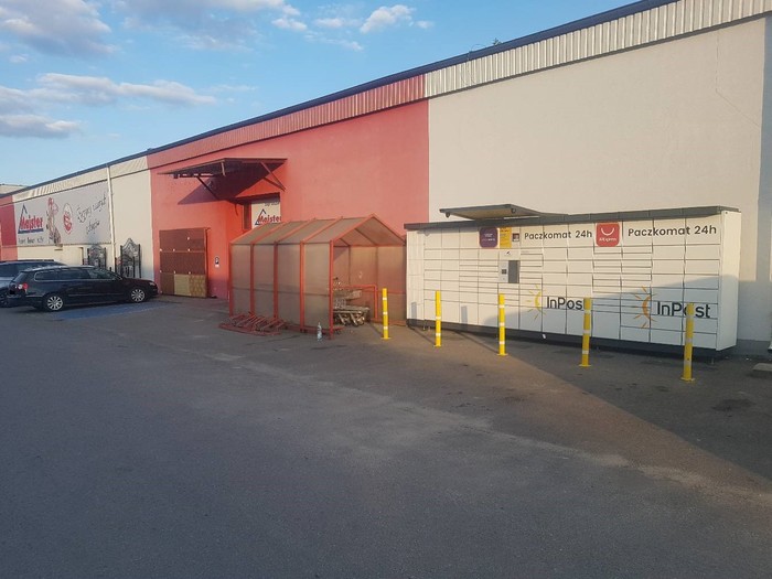 Paczkomat LBA01N Przy sklepie Majster