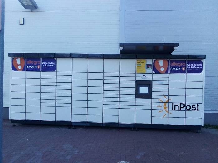 Paczkomat LBA02M Przy sklepie Netto