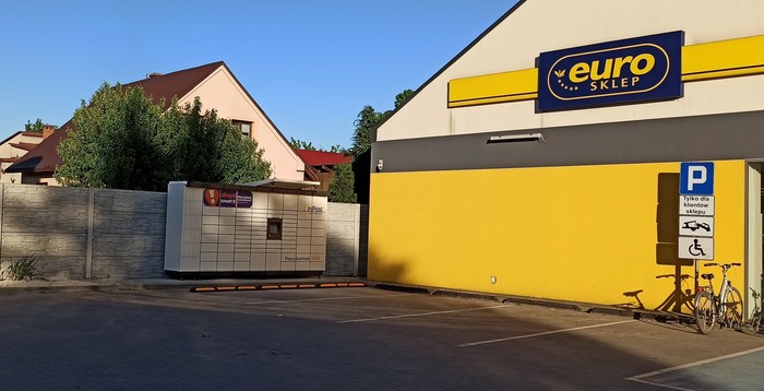 Paczkomat LBA04M Przy sklepie Euro