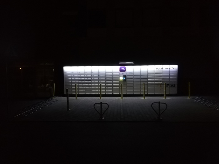 Paczkomat LBN03N Przy Galerii Jedenastka