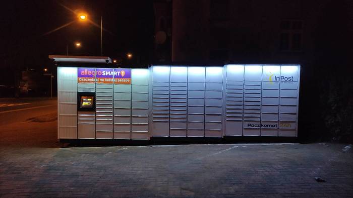 Parcel Locker LBN09M Przy sklepie Żabka