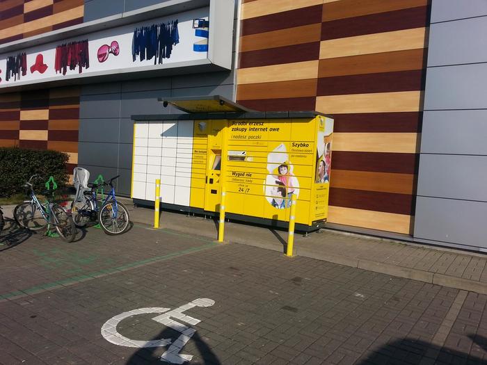 Parcel Locker LBO01A Przy Centrum Handlowym Factory Outlet