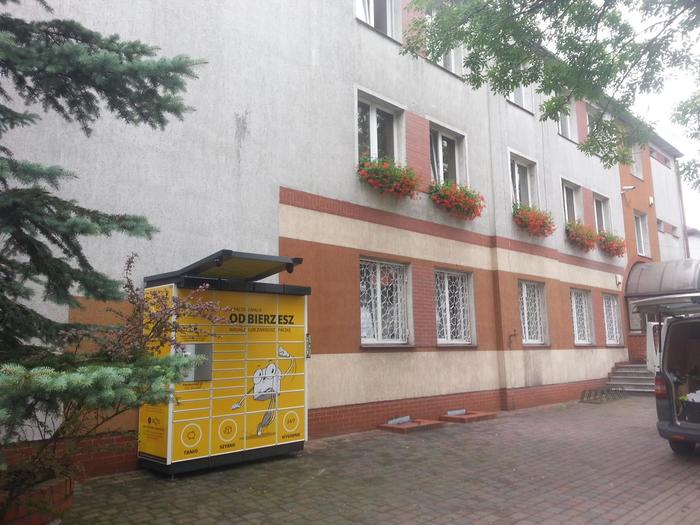 Paczkomat LCZ01N Przy Urzędzie Gminy