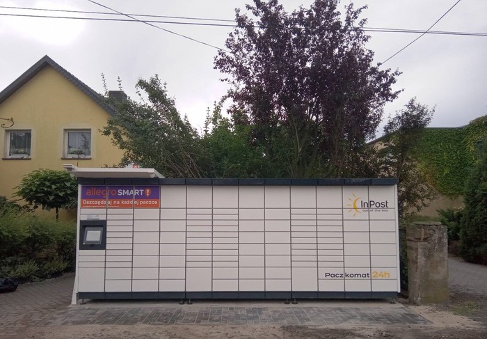 Paczkomat LDA01M Przy sklepie spożywczym