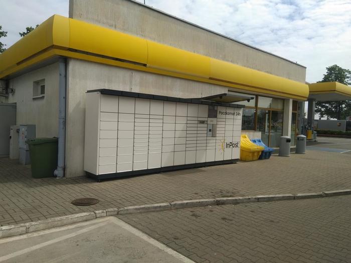 Paczkomat LEG03N Stacja paliw MOL