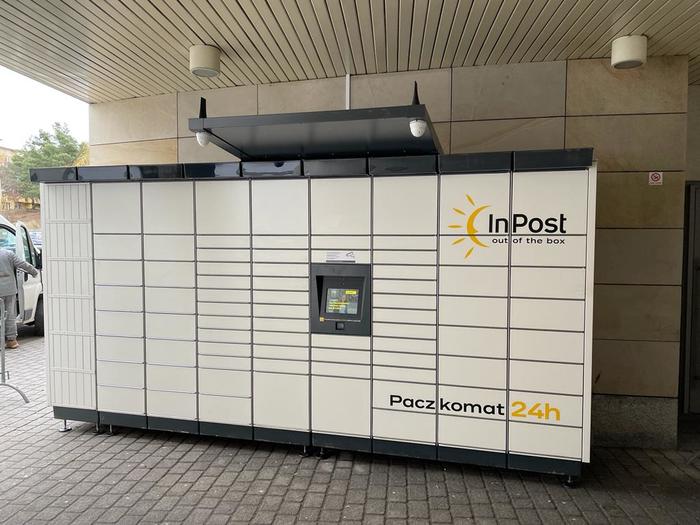 Paczkomat LGE09M Przy urzędzie miasta